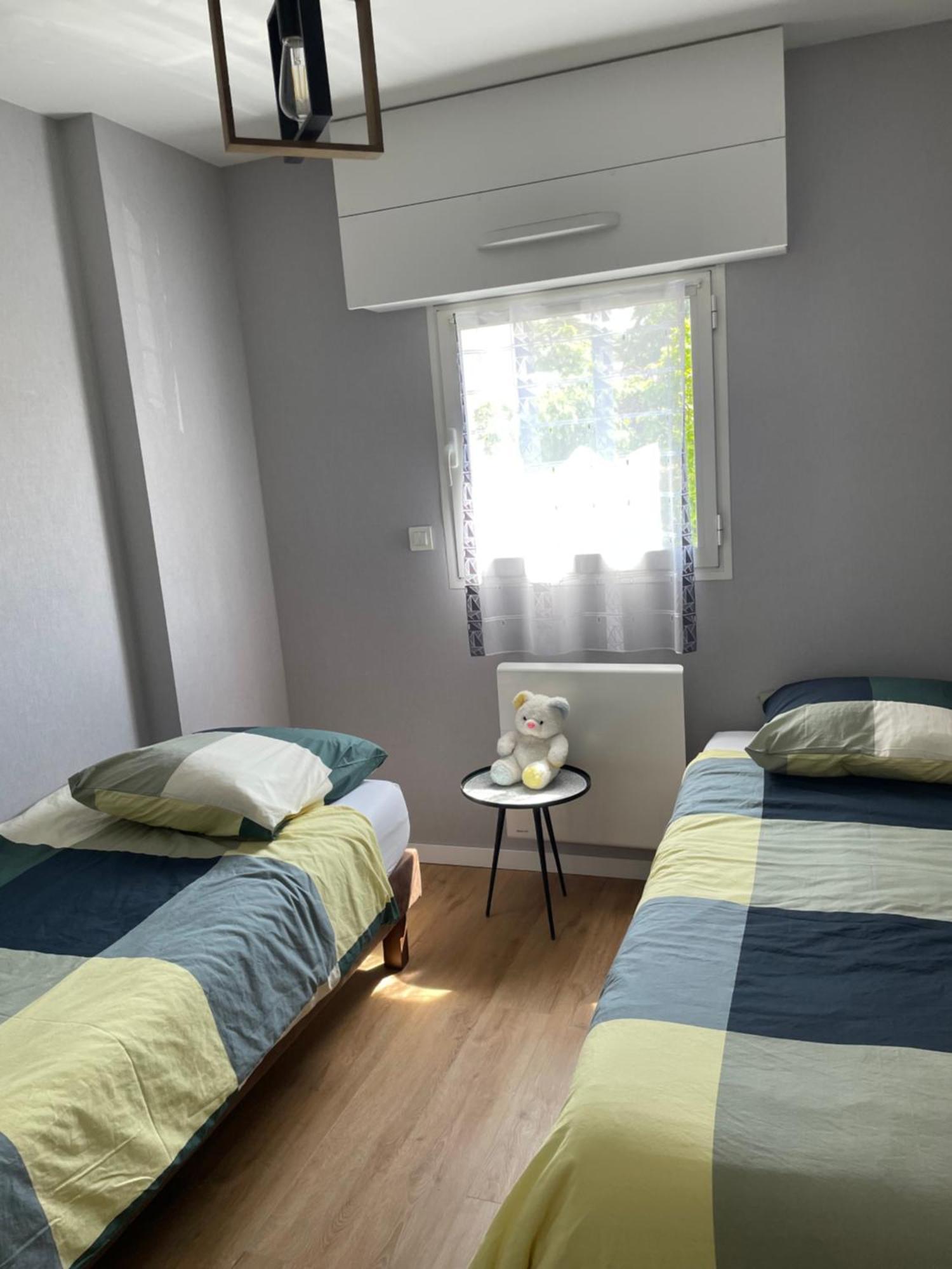 Appart Spacieux 6 Pers Proche Centre Ville Et Gare Laval - Parking Prive Securise 외부 사진